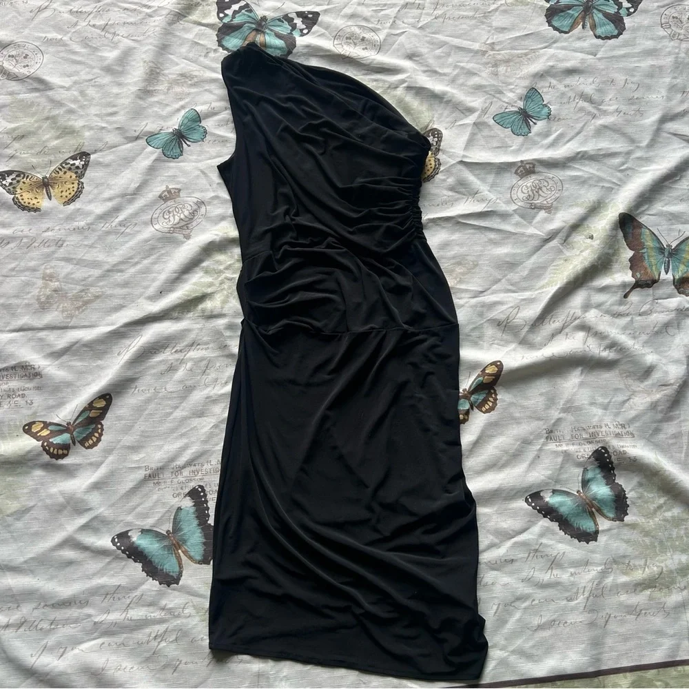 Boston‎ Proper Elegant Black One-Shoulder Dress